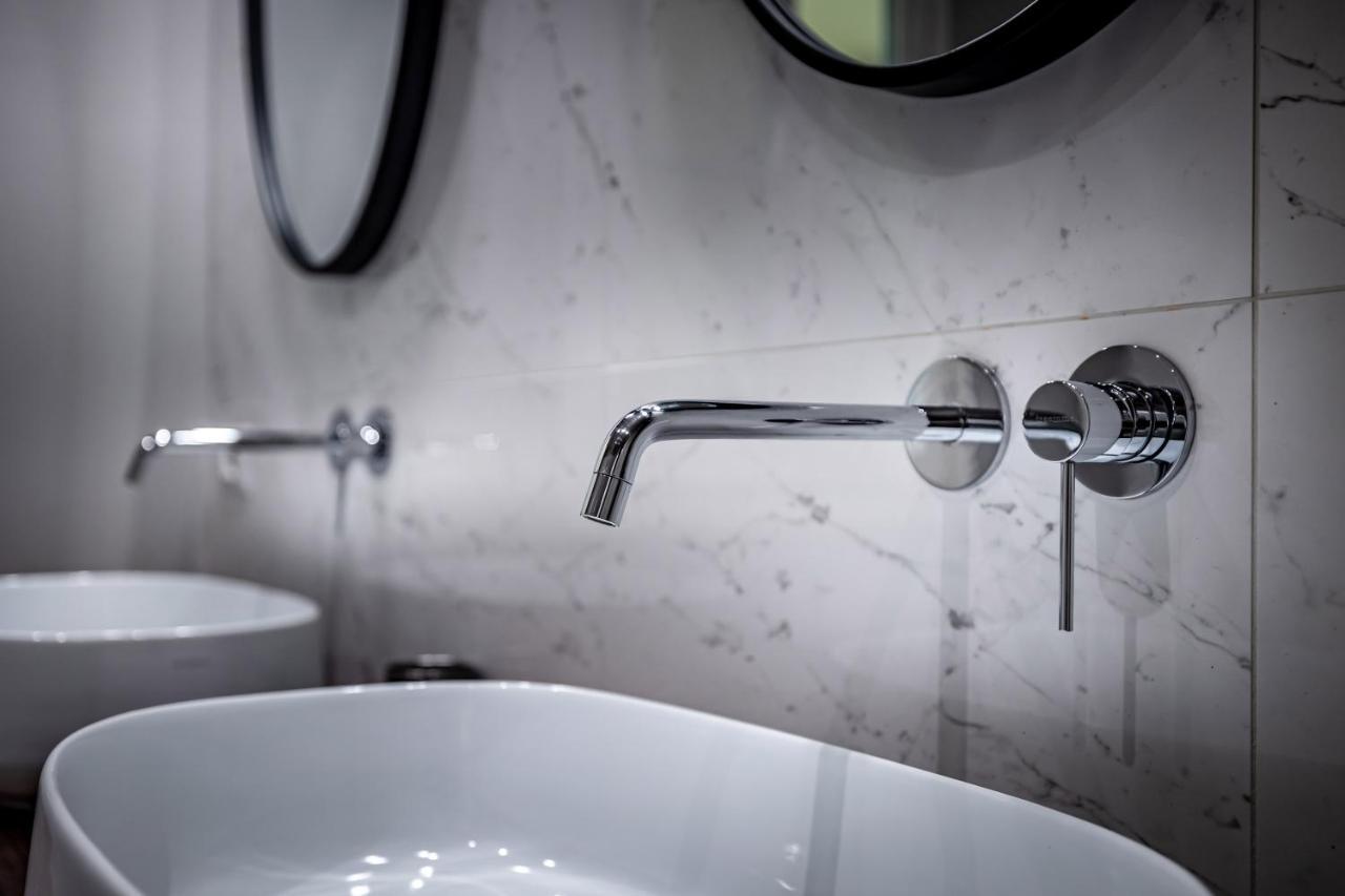 Hs4U Ricasoli Luxury Apartment Near Duomo N. 3 Florence Ngoại thất bức ảnh