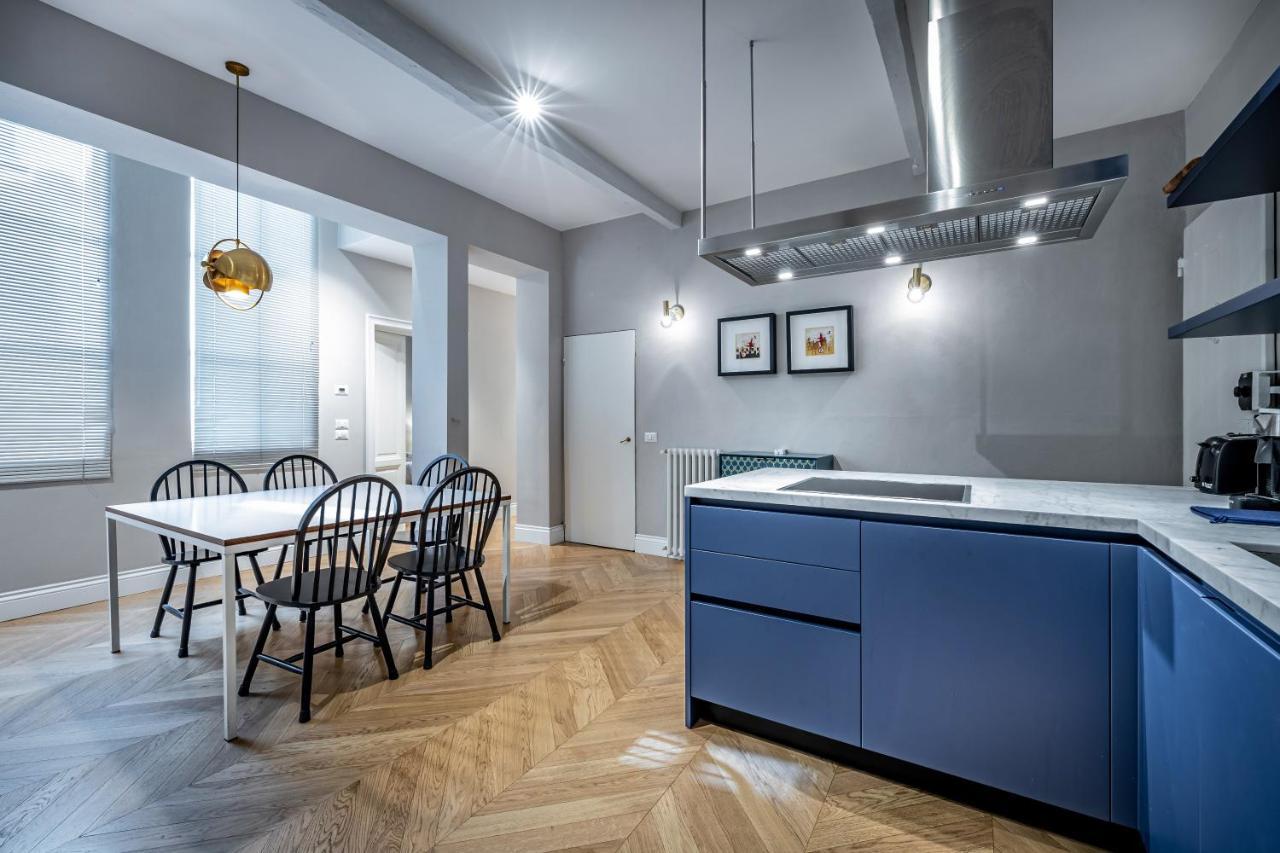 Hs4U Ricasoli Luxury Apartment Near Duomo N. 3 Florence Ngoại thất bức ảnh
