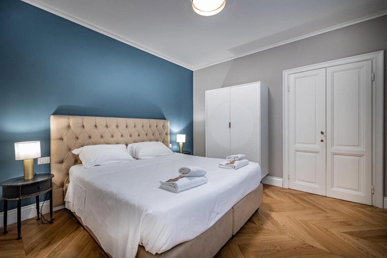 Hs4U Ricasoli Luxury Apartment Near Duomo N. 3 Florence Ngoại thất bức ảnh